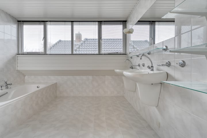 Foto 49 van Burg.Backxlaan 277