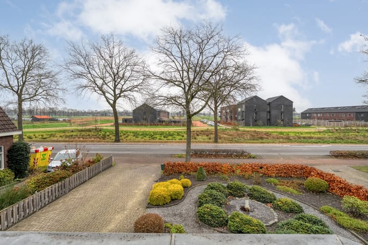 Foto 56 van Burg.Backxlaan 277