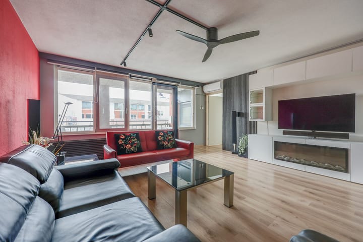 Foto 8 van Schoutstraat 76