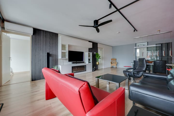 Foto 11 van Schoutstraat 76