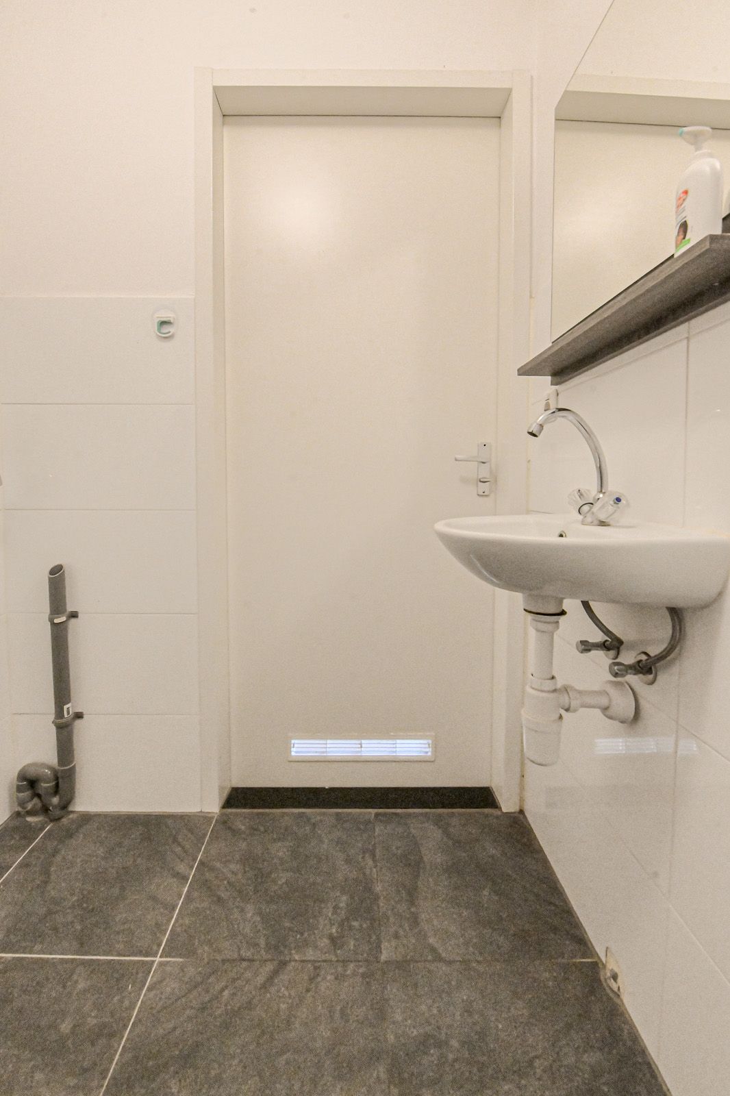 Foto 21 van Dr. Ariënsplein 27-B1