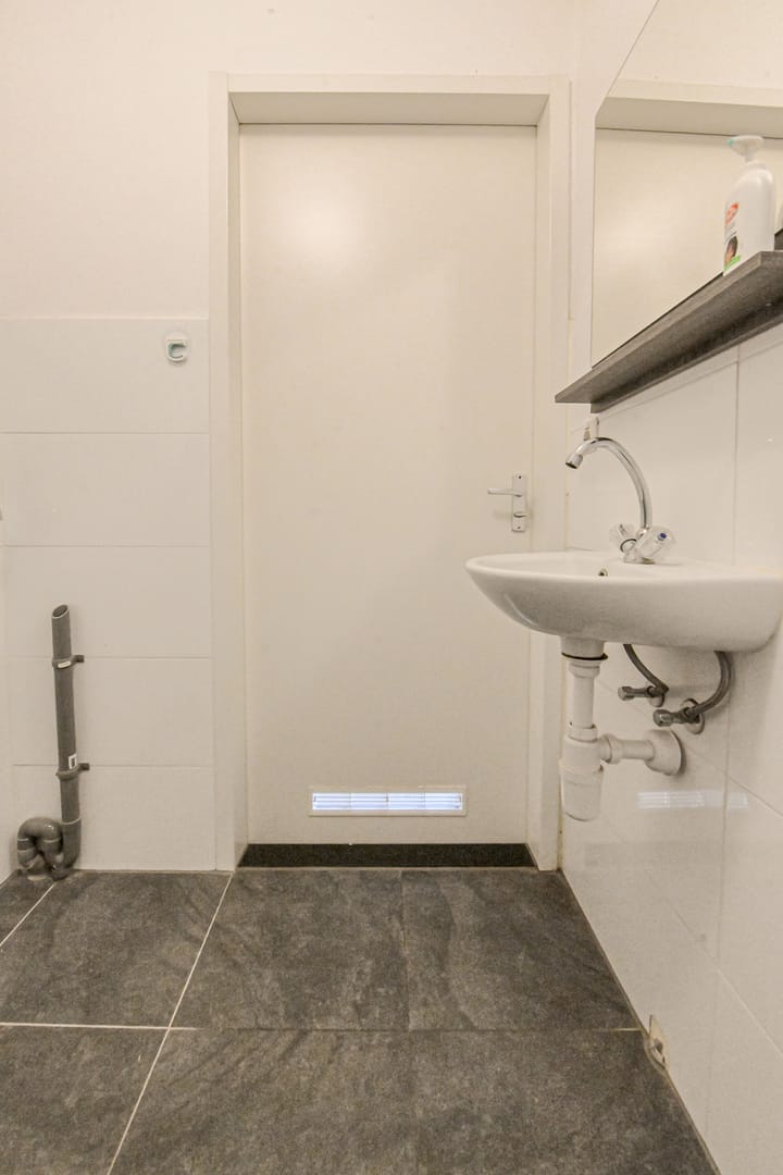 Photo 21 of Dr. Ariënsplein 27-B1