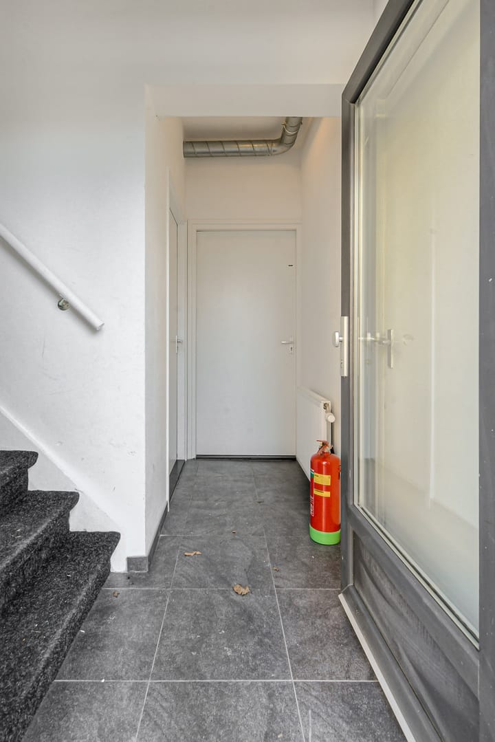 Photo 7 of Dr. Ariënsplein 27-B1