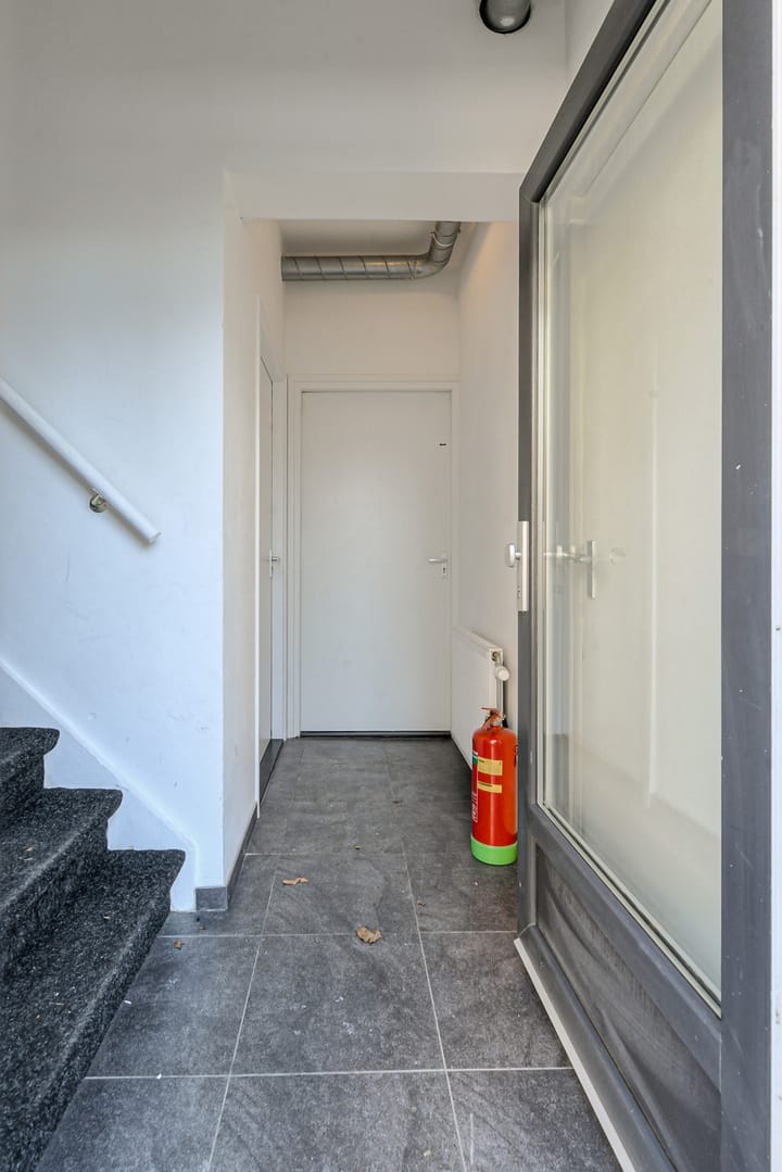 Photo 9 of Dr. Ariënsplein 27-C1