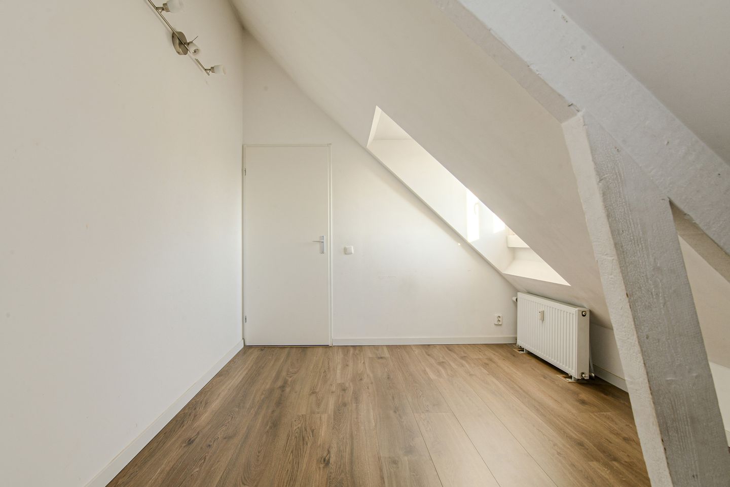 Foto 20 van Dr. Ariënsplein 27-C1