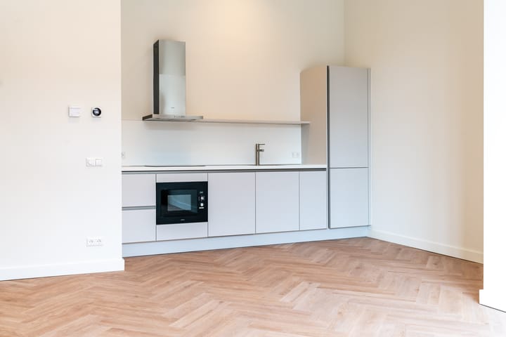 Foto 4 van Van de Spiegelstraat 19-J