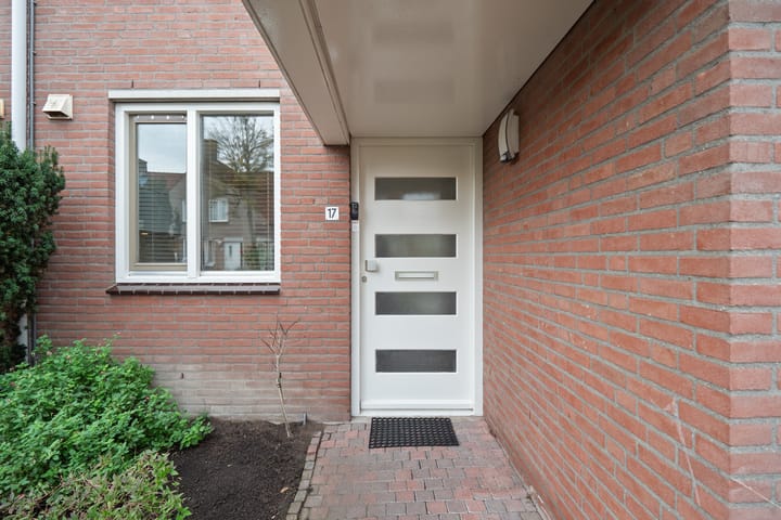 Photo 2 of Walstrostraat 17
