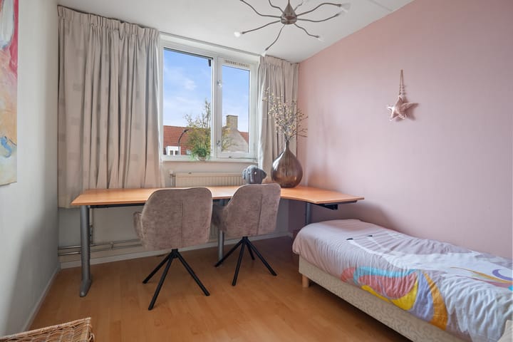 Photo 22 of Walstrostraat 17