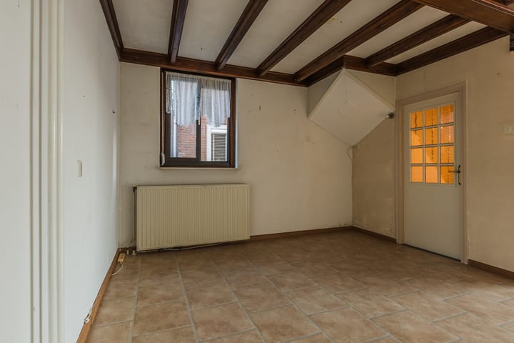 Foto 18 van Laurent Rampartstraat 15