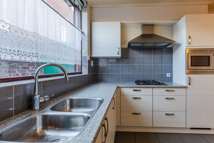 Foto 27 van Laurent Rampartstraat 15