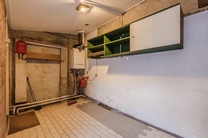 Foto 33 van Laurent Rampartstraat 15