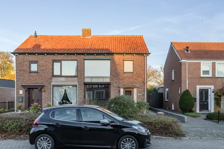 Foto 7 van Laurent Rampartstraat 15