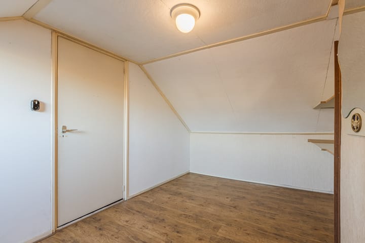 Foto 61 van Laurent Rampartstraat 15