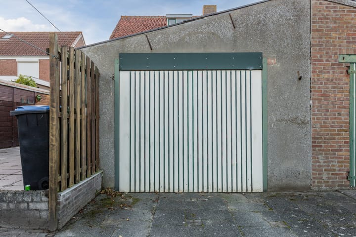 Foto 78 van Laurent Rampartstraat 15