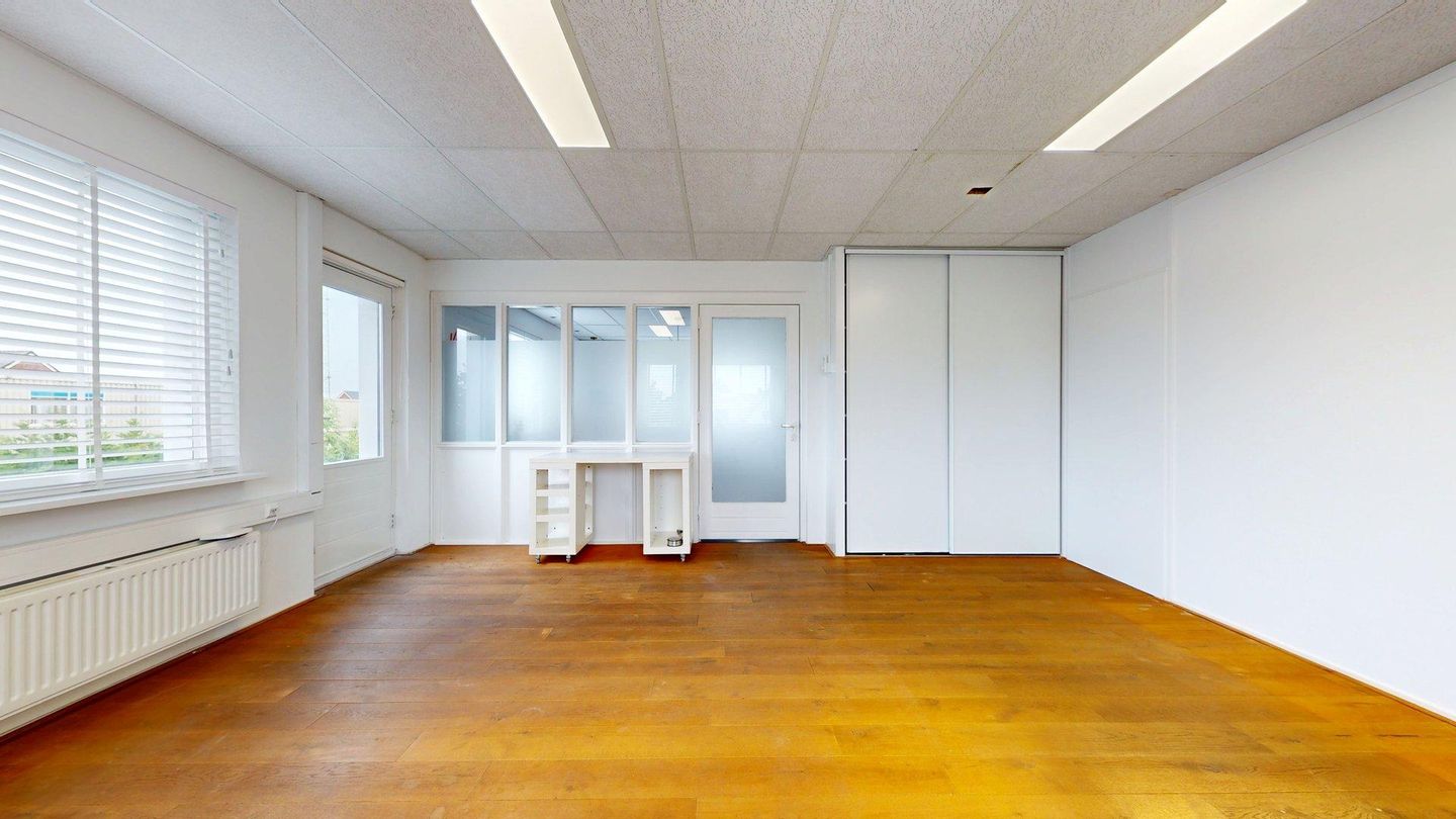 Bekijk foto 4 van de Mossel 3-A