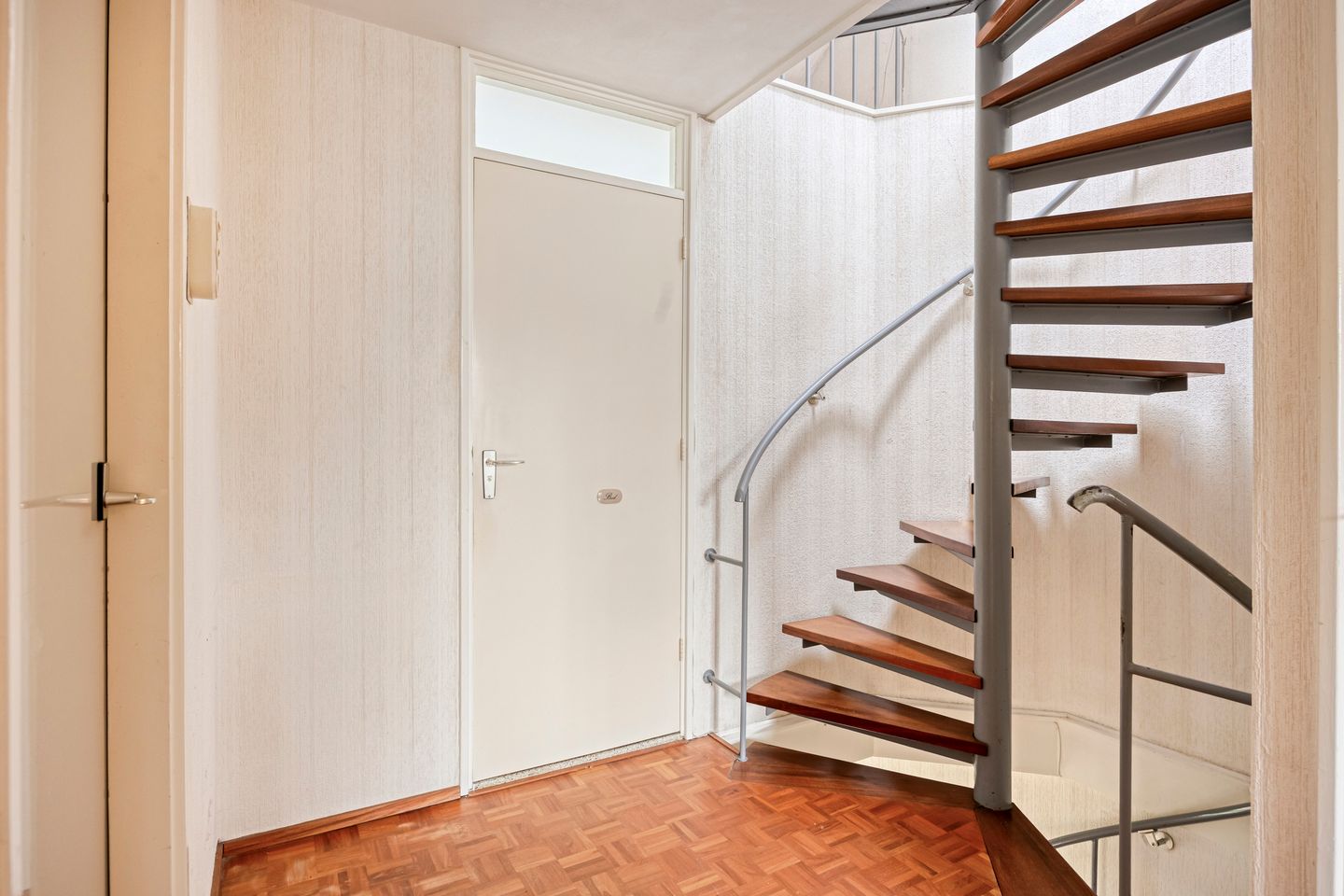 Photo 25 of Heersmeeth 8