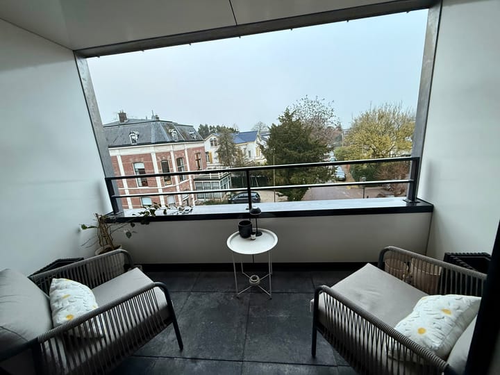 Foto 8 van Laanstraat 39-D