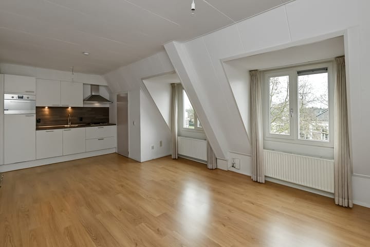 Foto 11 van Rijksweg-Noord 1-3EV