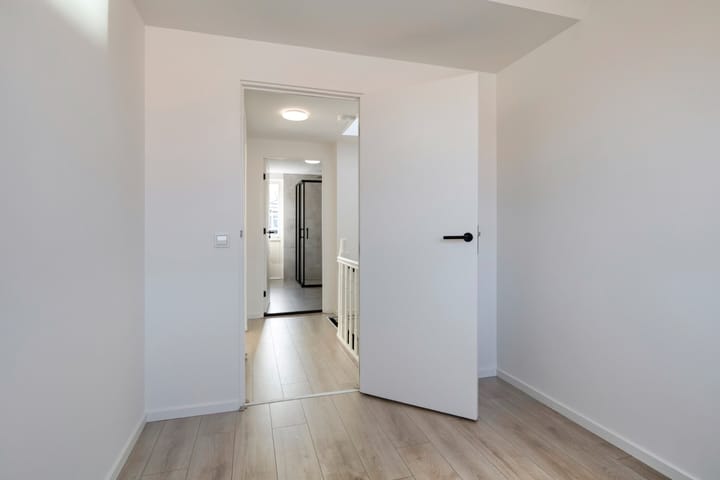 Photo 12 of Paulus Potterstraat 52-A