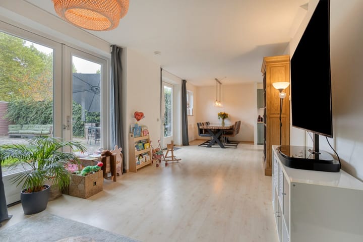 Foto 5 van van Eyckstraat 10-A