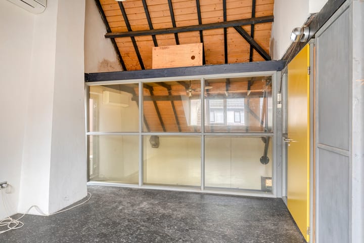 Photo 26 of Schootsestraat 116