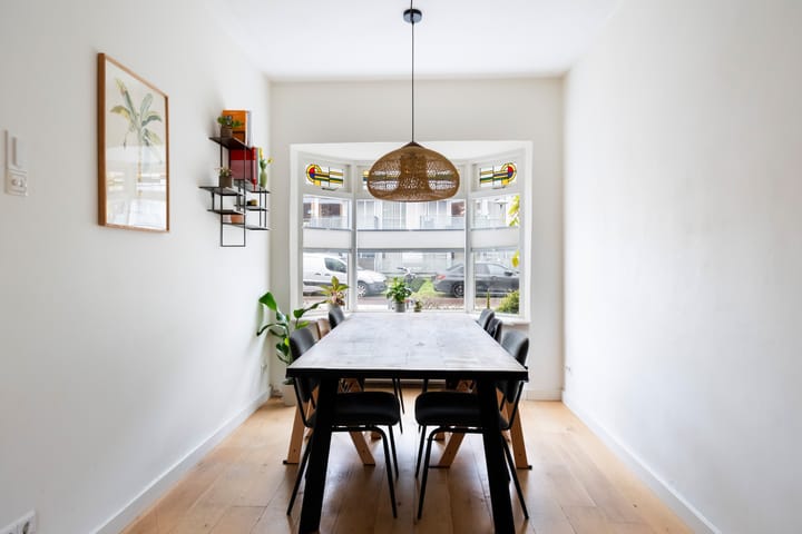 Photo 10 of Adriaan van Bergenstraat 27