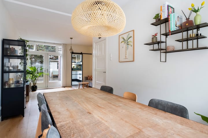 Photo 11 of Adriaan van Bergenstraat 27