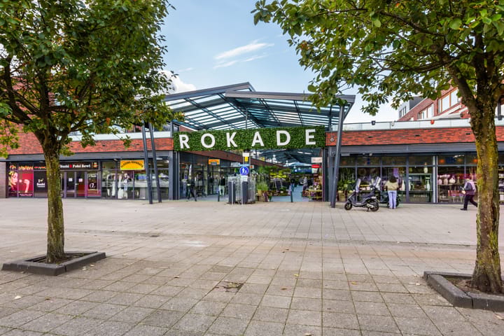 Photo 41 of Adriaan van Bergenstraat 27