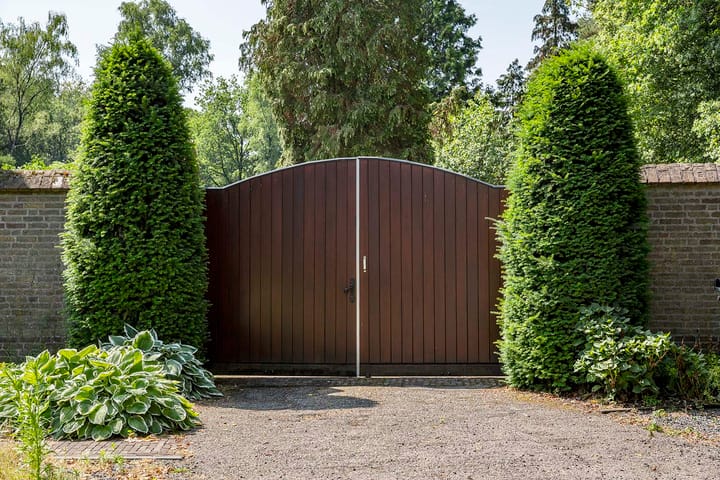 Photo 12 of Merseloseweg 121-B