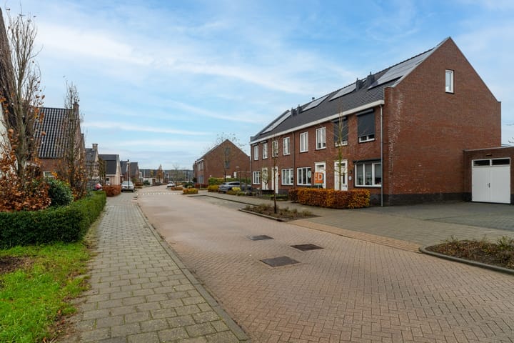 Foto 2 van Sportlaan 17