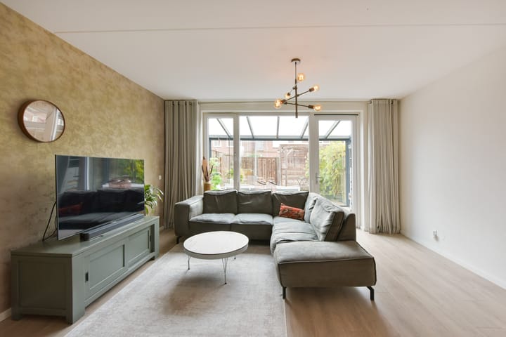 Foto 9 van Klompenmaker 57