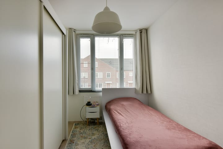 Foto 17 van Klompenmaker 57