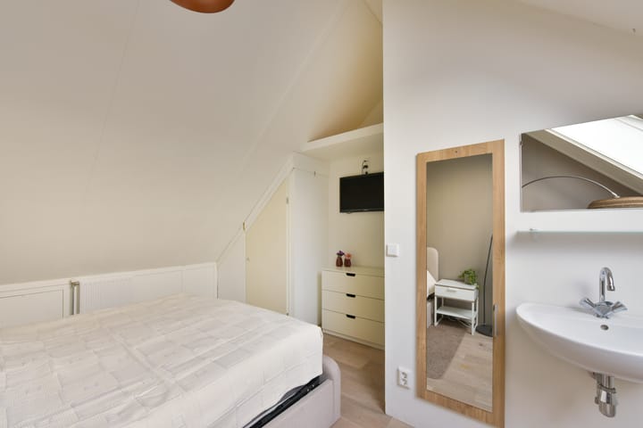 Foto 25 van Klompenmaker 57