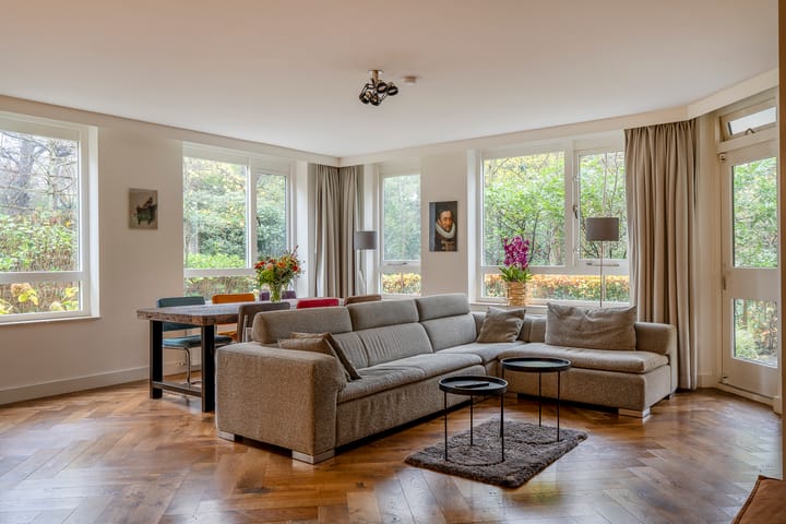 Foto 3 van Johan van Oldenbarneveltlaan 33