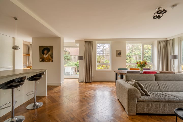 Foto 4 van Johan van Oldenbarneveltlaan 33