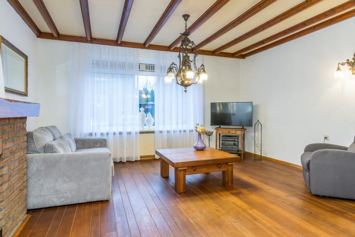 Photo 9 of Pastoor Bernegaustraat 11