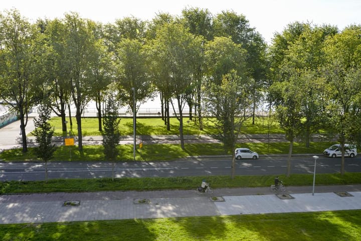 Foto 22 van Burgemeester Hogguerstraat 121