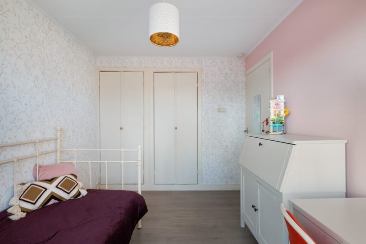 Photo 22 of Tulpstraat 7