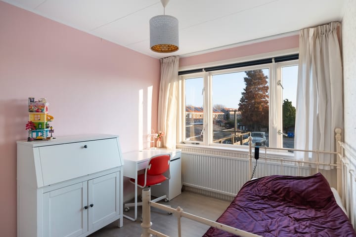 Photo 21 of Tulpstraat 7