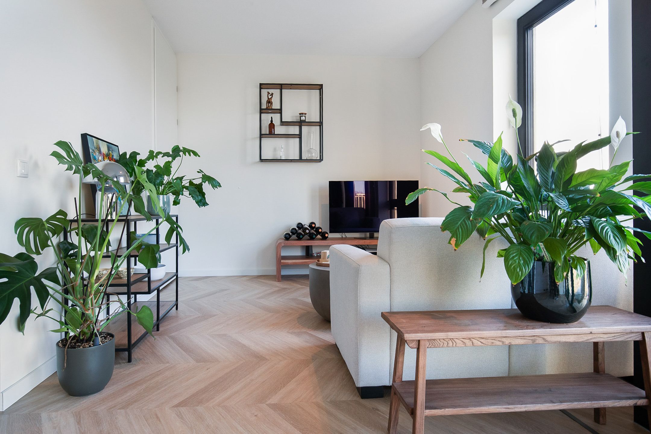 Photo 15 of Mies van der Rohestraat 253