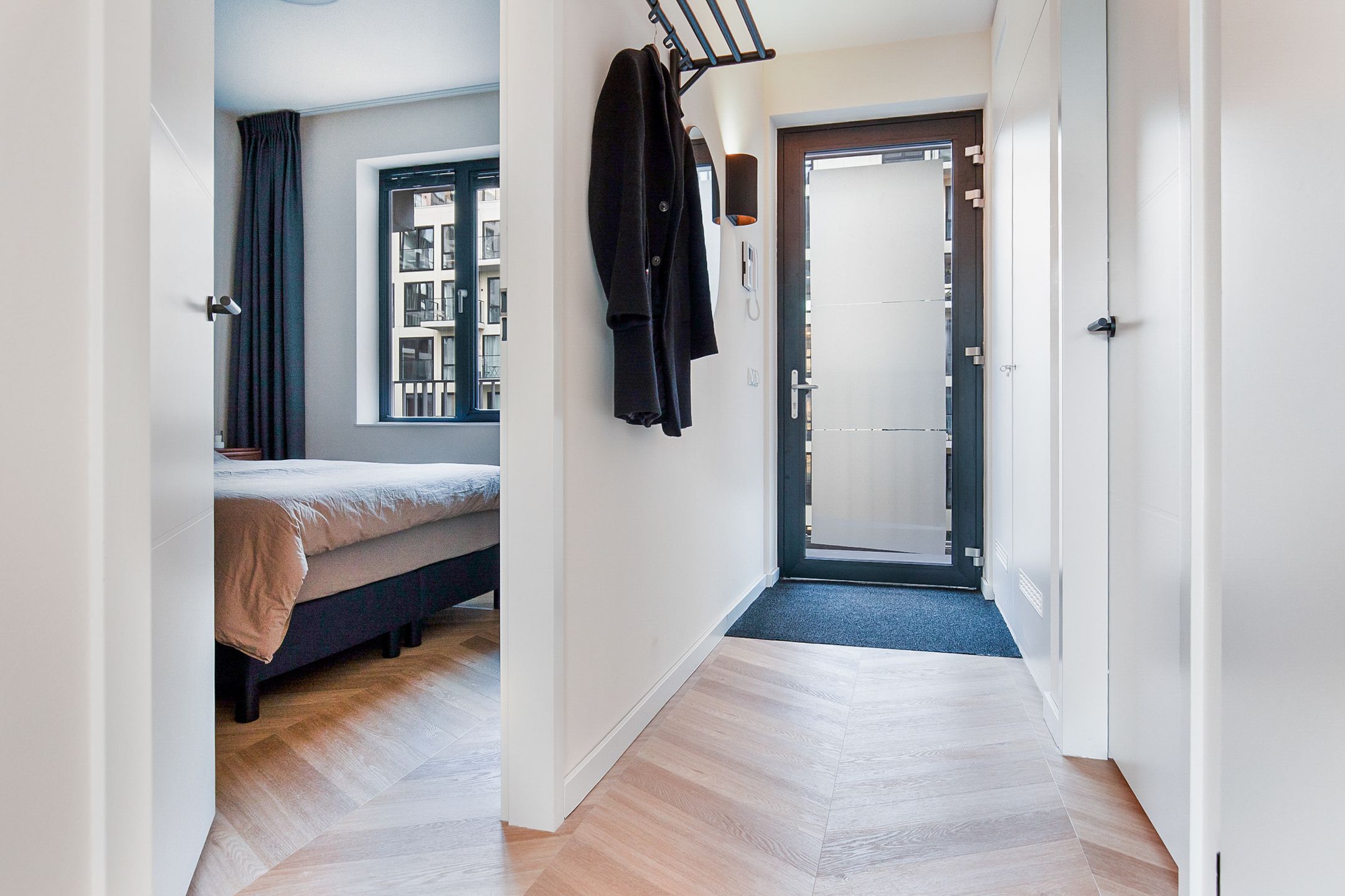 Photo 18 of Mies van der Rohestraat 253