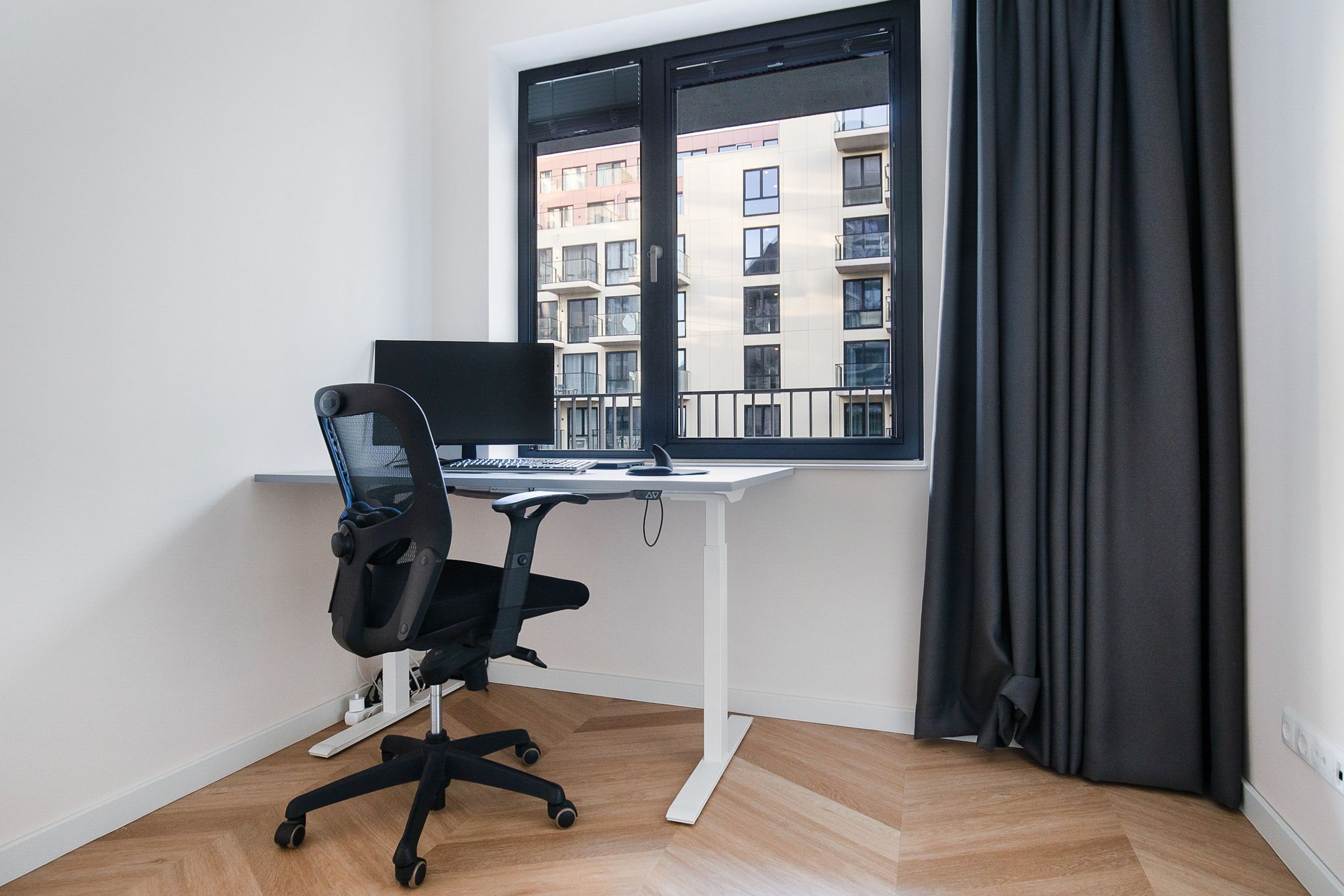 Photo 21 of Mies van der Rohestraat 253