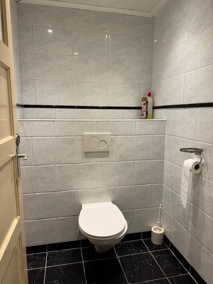 Photo 4 of Weerdingerkanaal NZ 242