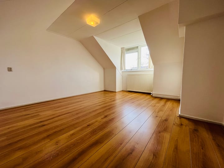 Foto 11 van Hillenaarlaan 37