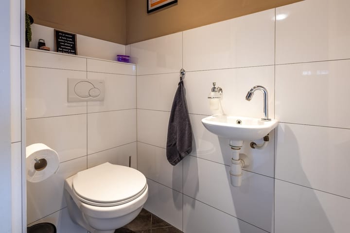 Photo 8 of Oosterweg 1