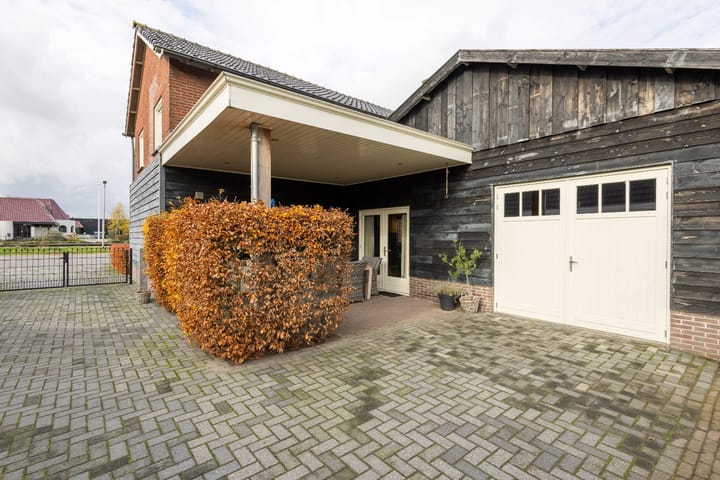 Photo 30 of Oosterweg 1