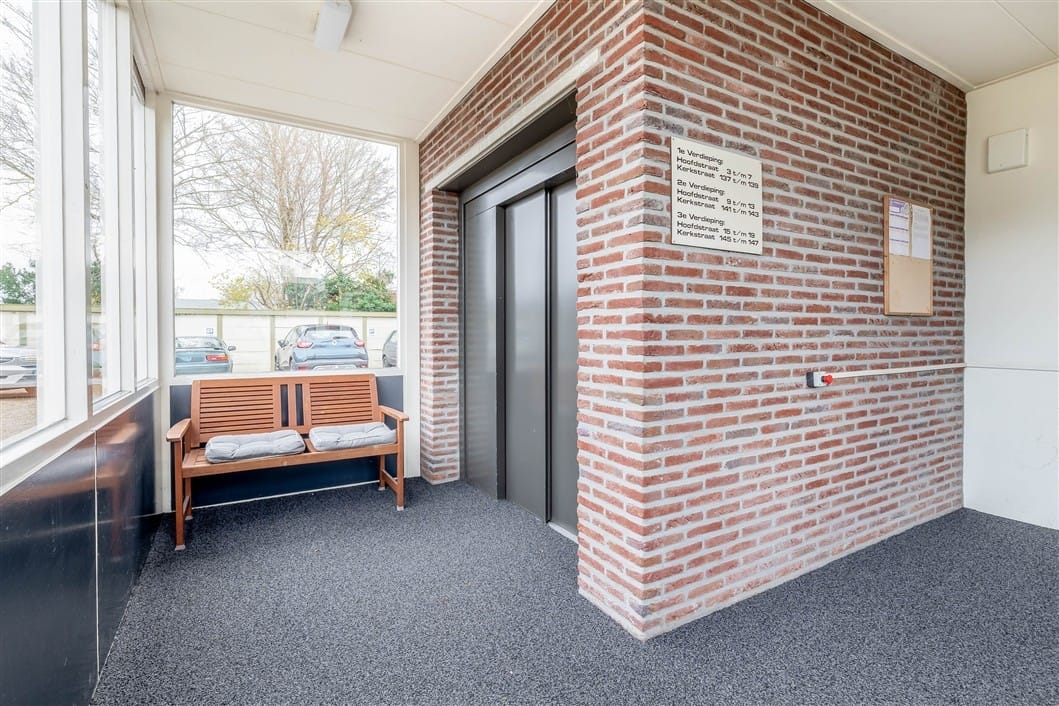 Photo 10 of Kerkstraat 139