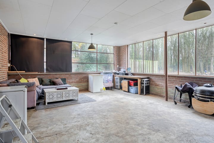 Photo 36 of Zevenbergseweg 50-A