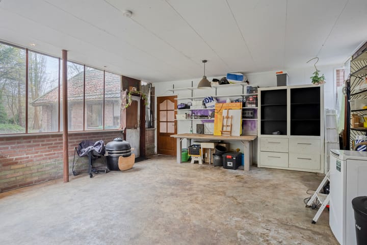 Photo 37 of Zevenbergseweg 50-A