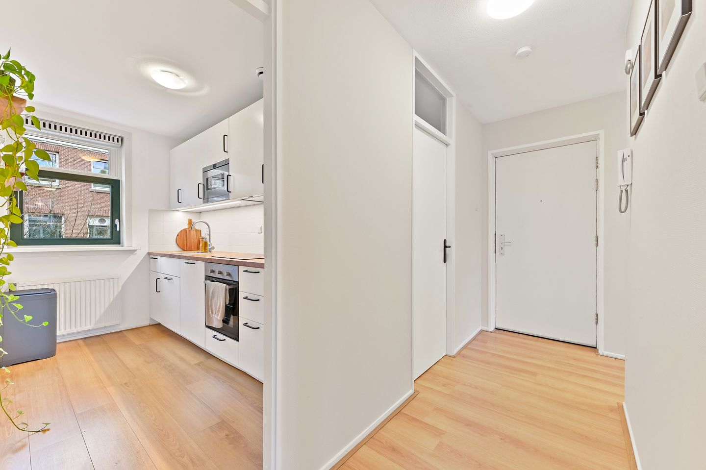 Foto 10 van Middenhoefstraat 19-02R